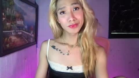 Snapshot of ms_maureenx69x chatting on May 2, 6:07 am ms_maureenx69x online show from May 2, 6:07 am