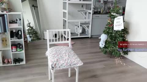 R o r i  SnapChat heyroriv2 wednesday - sunday Noon oclock mountain - 5pm mountain online show from October 10, 6:40 pm