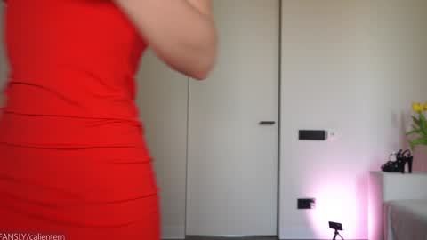Snapshot of ms_seductive chatting on March 8, 1:57 pm Your M online show from March 8, 1:57 pm