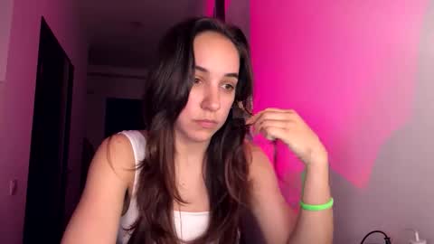 Snapshot of ms_sophiee chatting on April 25, 6:38 pm ms_sophiee online show from April 25, 6:38 pm