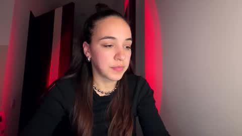 Snapshot of ms_sophiee chatting on April 30, 6:03 pm ms_sophiee online show from April 30, 6:03 pm