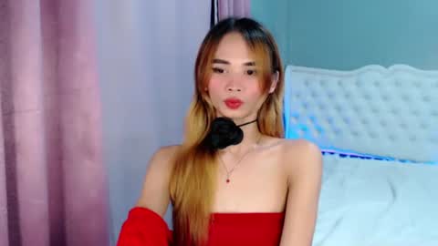 mscherry_ online show from November 6, 6:31 pm