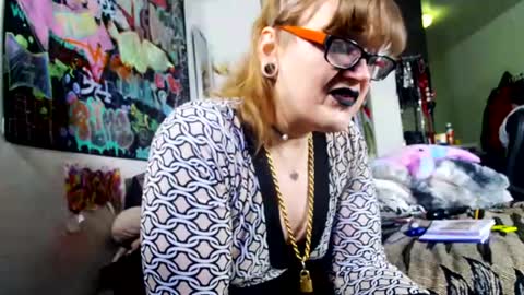 Cunty Luxxe online show from July 22, 10:07 am