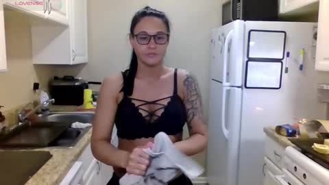 mskinkypunishur online show from October 2, 1:18 pm