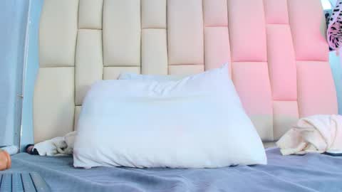 FERNANDA 3 online show from September 17, 3:19 am