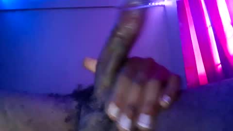 mt220 online show from December 6, 5:55 pm