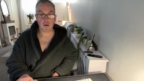 mtb1697 online show from January 7, 10:40 am