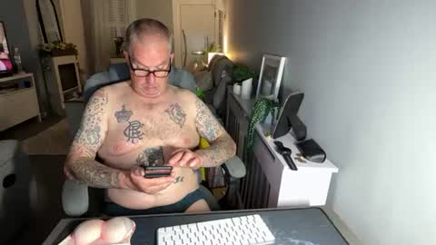 Snapshot of mtb1697 chatting on June 28, 10:38 pm mtb1697 online show from June 28, 10:38 pm