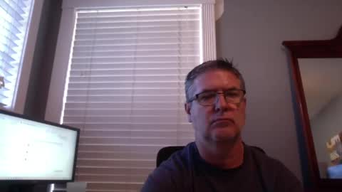 mtbrdr73 online show from December 15, 8:57 pm