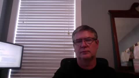 Snapshot of mtbrdr76 chatting on April 13, 9:53 pm Fun time Daddy online show from April 13, 9:53 pm