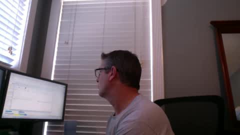 Snapshot of mtbrdr76 chatting on May 22, 6:57 pm Fun time Daddy online show from May 22, 6:57 pm