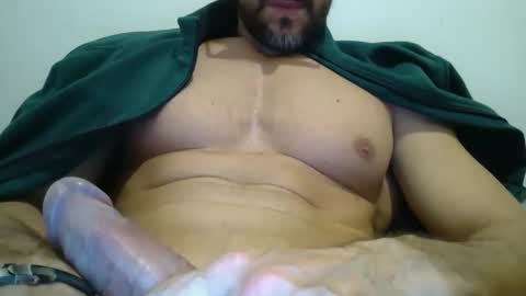 Snapshot of mtmaxtraining chatting on March 13, 12:06 am mtmaxtraining online show from March 13, 12:06 am