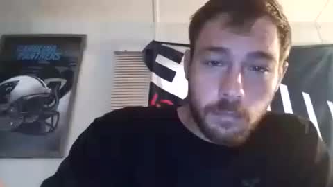 Snapshot of mtucker111117 chatting on September 28, 11:48 am mtucker111117 online show from September 28, 11:48 am