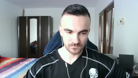 Snapshot of mu5clemania chatting on October 22, 6:46 am Victor online show from October 22, 6:46 am