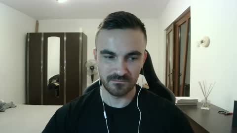 Victor online show from February 13, 9:11 pm