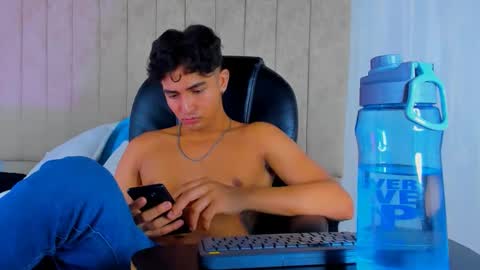 Snapshot of muichiro_tokito1 chatting on March 2, 4:17 am muichiro tokito1 online show from March 2, 4:17 am