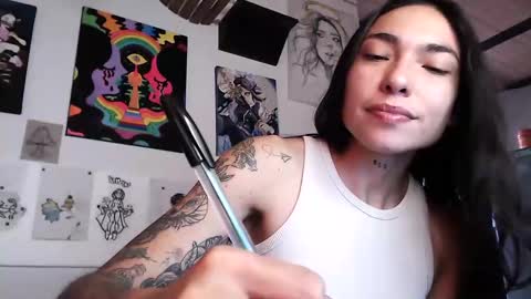 JESSICA online show from January 2, 2:13 pm