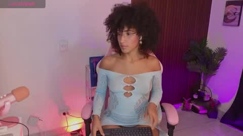 HEY GUYS IF YOU LIKE SEXY SHOW YOU ARE IN THE CORRECT PLACE CU WENESDAY PVT OPEN   TRANSMISSION TIME 5 PM - 10 PM COLOMBIA online show from May 17, 1:58 am