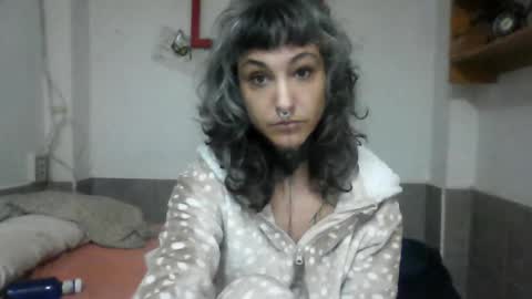 Snapshot of mulderandvalkyrie chatting on November 2, 6:10 pm mulderandvalkyrie online show from November 2, 6:10 pm