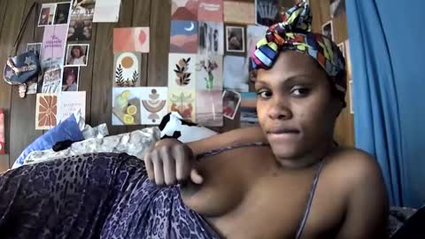 mumnxdor online show from December 15, 4:11 pm