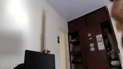 Snapshot of munchi_ chatting on July 28, 2:13 pm online show from July 28, 2:13 pm