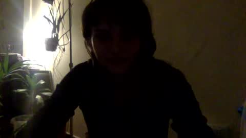 Snapshot of munchi_ chatting on August 2, 4:44 am online show from August 2, 4:44 am
