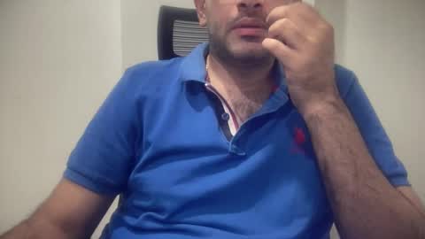 munnabobby2008 online show from November 11, 4:29 pm