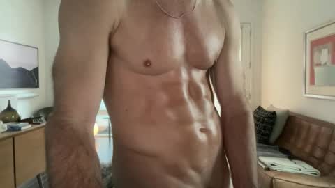 Araki online show from December 5, 3:09 pm