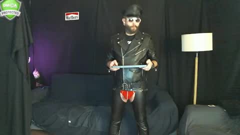 Snapshot of muratturkei chatting on December 29, 3:33 am MasterBros online show from December 29, 3:33 am