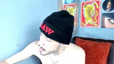 murdok  online show from March 23, 4:16 am