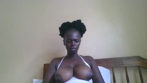 musasia1990 online show from March 25, 7:58 am