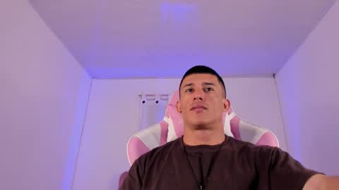 Muscle Man online show from January 11, 10:04 pm