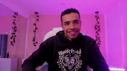 muscle scott online show from November 2, 1:24 pm