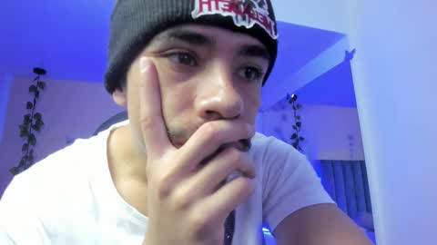 Snapshot of muscle_scott chatting on January 19, 12:53 pm muscle scott online show from January 19, 12:53 pm