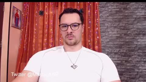 Snapshot of muscleaj69 chatting on December 6, 2:49 pm AJ online show from December 6, 2:49 pm