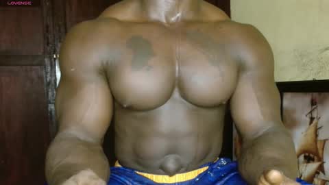 Snapshot of musclegodsammy23 chatting on February 20, 2:39 pm musclegod23 online show from February 20, 2:39 pm