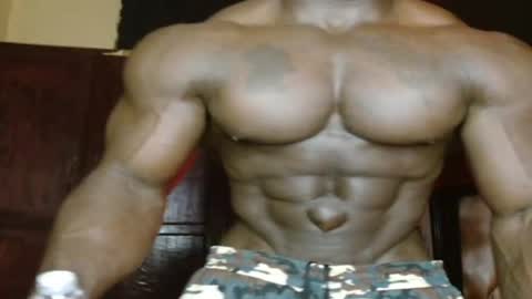 Snapshot of musclegodsammy23 chatting on June 23, 4:16 pm musclegod23 online show from June 23, 4:16 pm