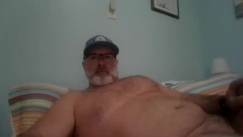 Snapshot of musclemeat41 chatting on December 9, 9:37 pm musclemeat41 online show from December 9, 9:37 pm