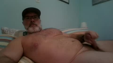 Snapshot of musclemeat41 chatting on December 19, 1:39 am musclemeat41 online show from December 19, 1:39 am