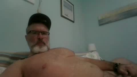 Snapshot of musclemeat41 chatting on February 17, 6:15 pm musclemeat41 online show from February 17, 6:15 pm