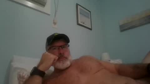 Snapshot of musclemeat41 chatting on October 13, 6:41 pm musclemeat41 online show from October 13, 6:41 pm