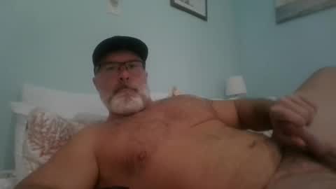 Snapshot of musclemeat41 chatting on October 23, 3:22 pm musclemeat41 online show from October 23, 3:22 pm