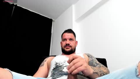 MuscleMonster31 online show from October 7, 10:51 pm
