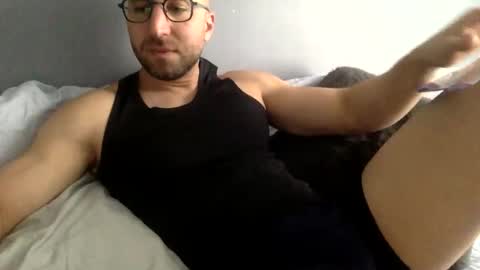 muscles4same online show from April 3, 7:45 pm