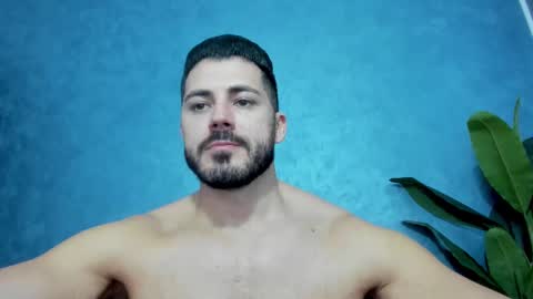 muscularmaster onlyfans online show from February 18, 10:36 pm