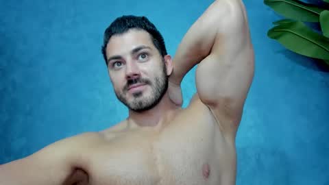 muscularmaster onlyfans online show from November 22, 10:09 pm