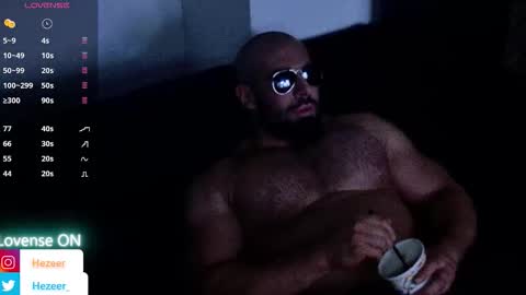 Snapshot of musculusx chatting on February 24, 11:58 pm Musculus online show from February 24, 11:58 pm