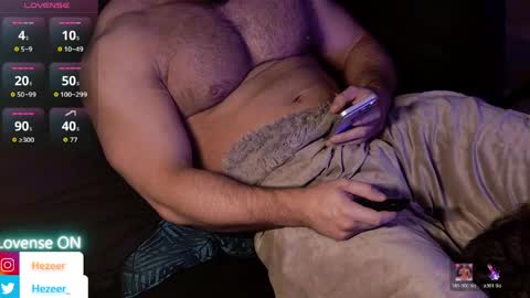 Snapshot of musculusx chatting on April 1, 12:39 pm Musculus online show from April 1, 12:39 pm