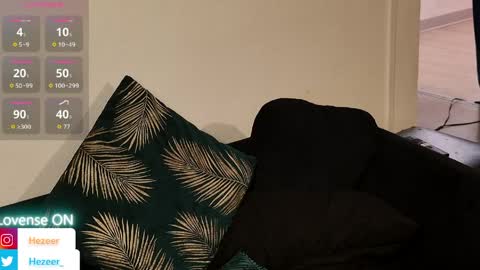 Snapshot of musculusx chatting on April 5, 7:55 pm Musculus online show from April 5, 7:55 pm