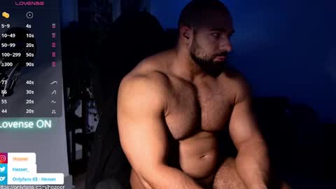 Snapshot of musculusx chatting on April 17, 11:46 am Musculus online show from April 17, 11:46 am